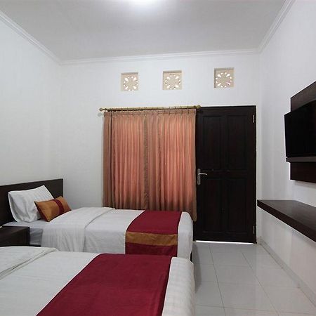 Bakung Sunset Hotel Kuta Lombok Exterior foto