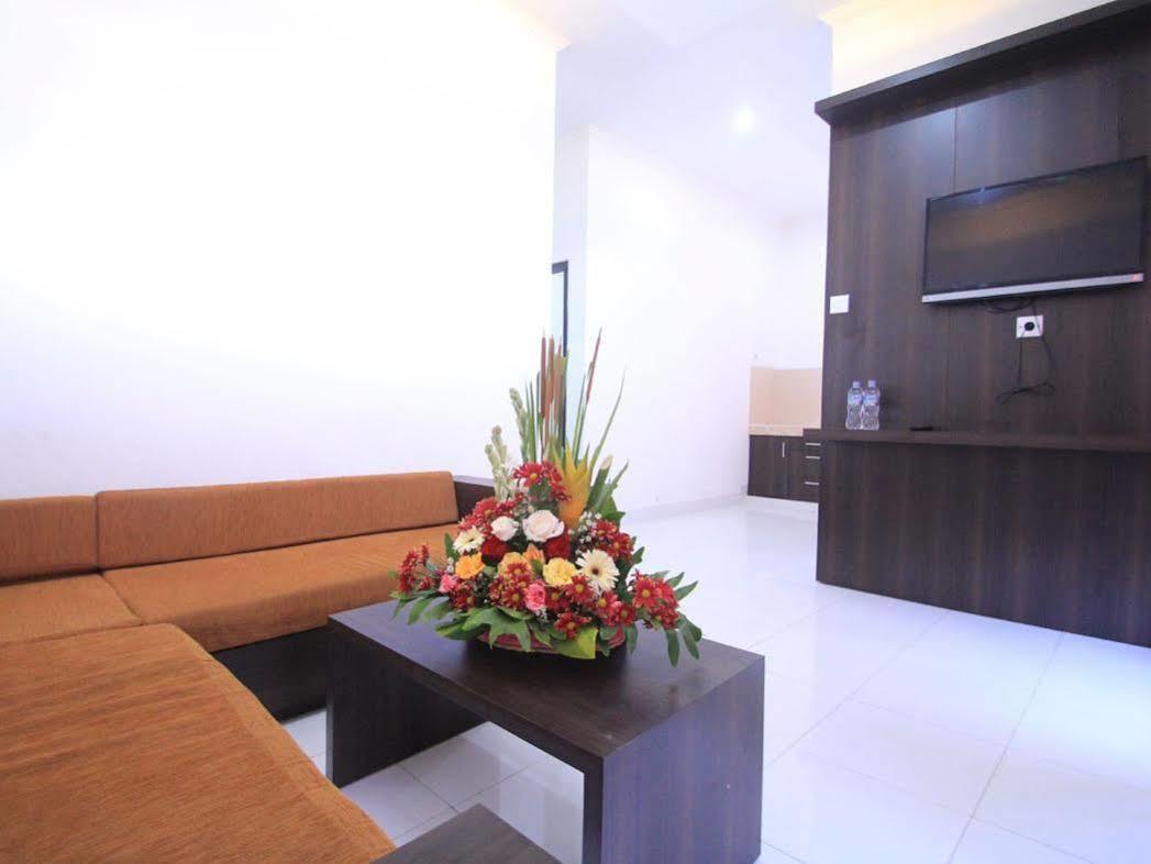 Bakung Sunset Hotel Kuta Lombok Exterior foto