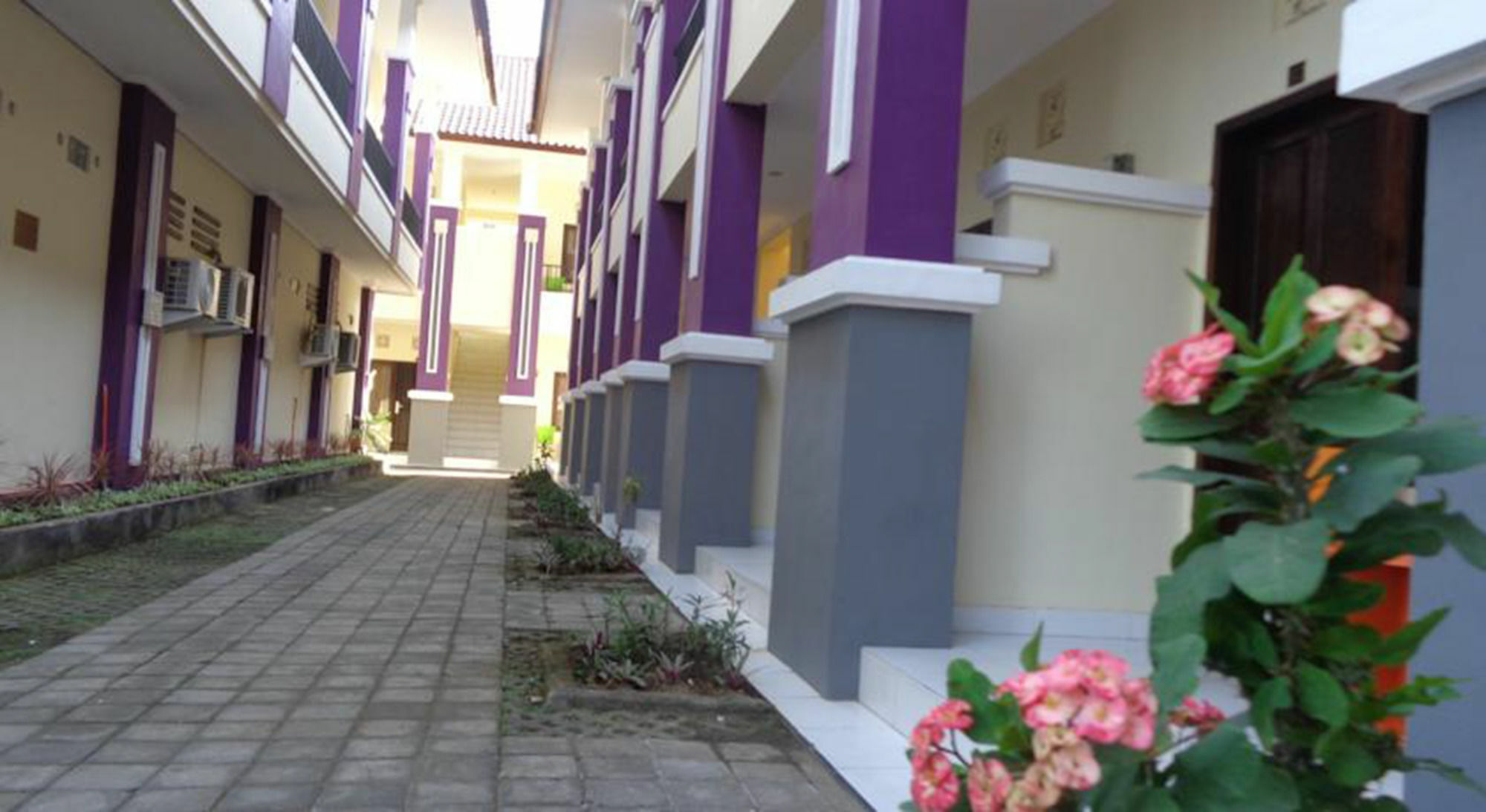 Bakung Sunset Hotel Kuta Lombok Exterior foto