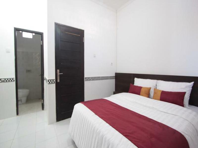 Bakung Sunset Hotel Kuta Lombok Exterior foto